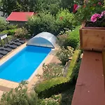 Haus Marika 시오포크
