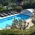 Haus Marika 4* 시오포크