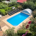 Vendégház Haus Marika 4*