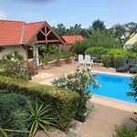 Haus Marika 4*