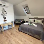Haus Marika 시오포크