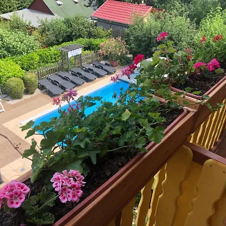 Guest house Haus Marika 4*